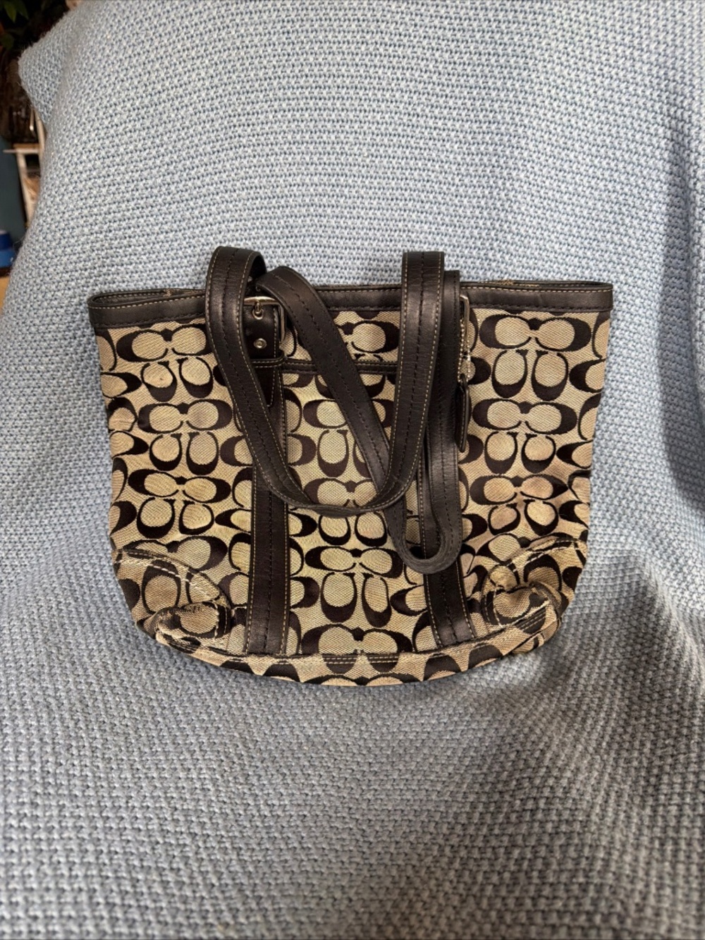 Coach Signature handbag